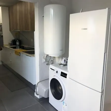 Διαμέρισμα Cozy Lisbon House Sleepabroad